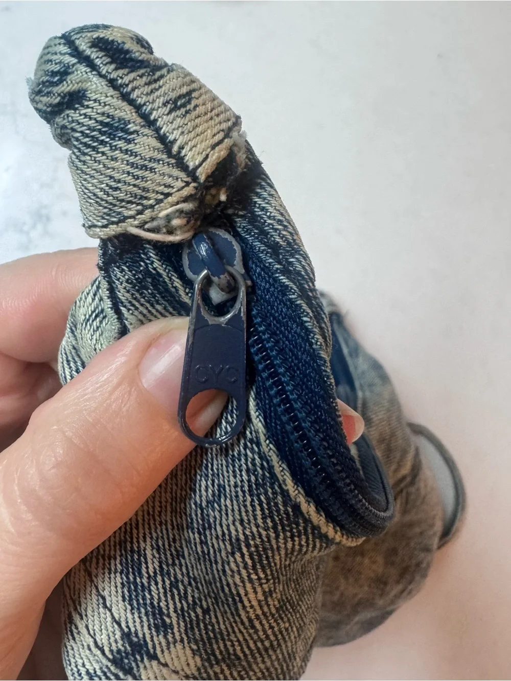 Cool Blues 80’s acid wash hobo bag